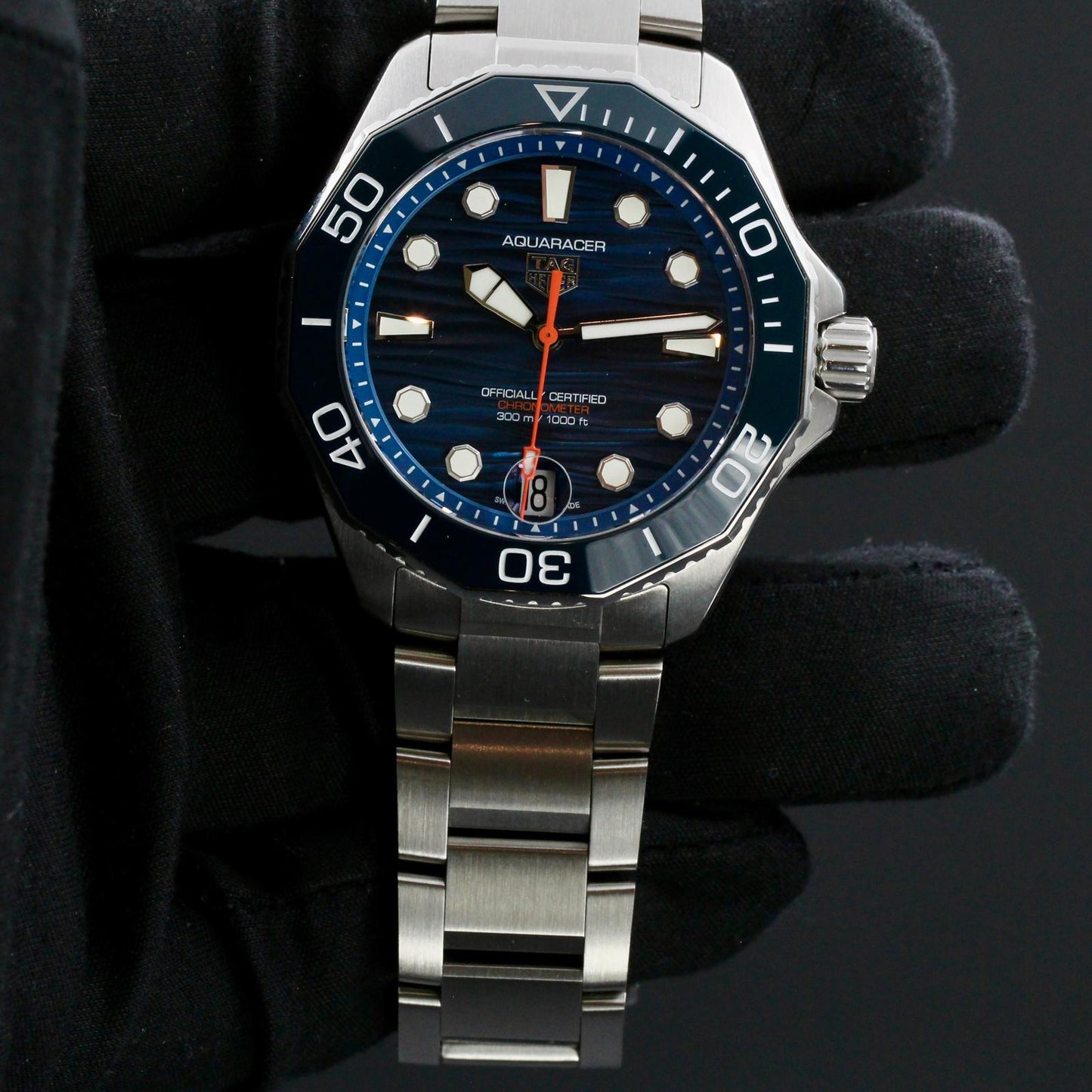 TAG Heuer Aquaracer Professional 300 Date - WBP5111
