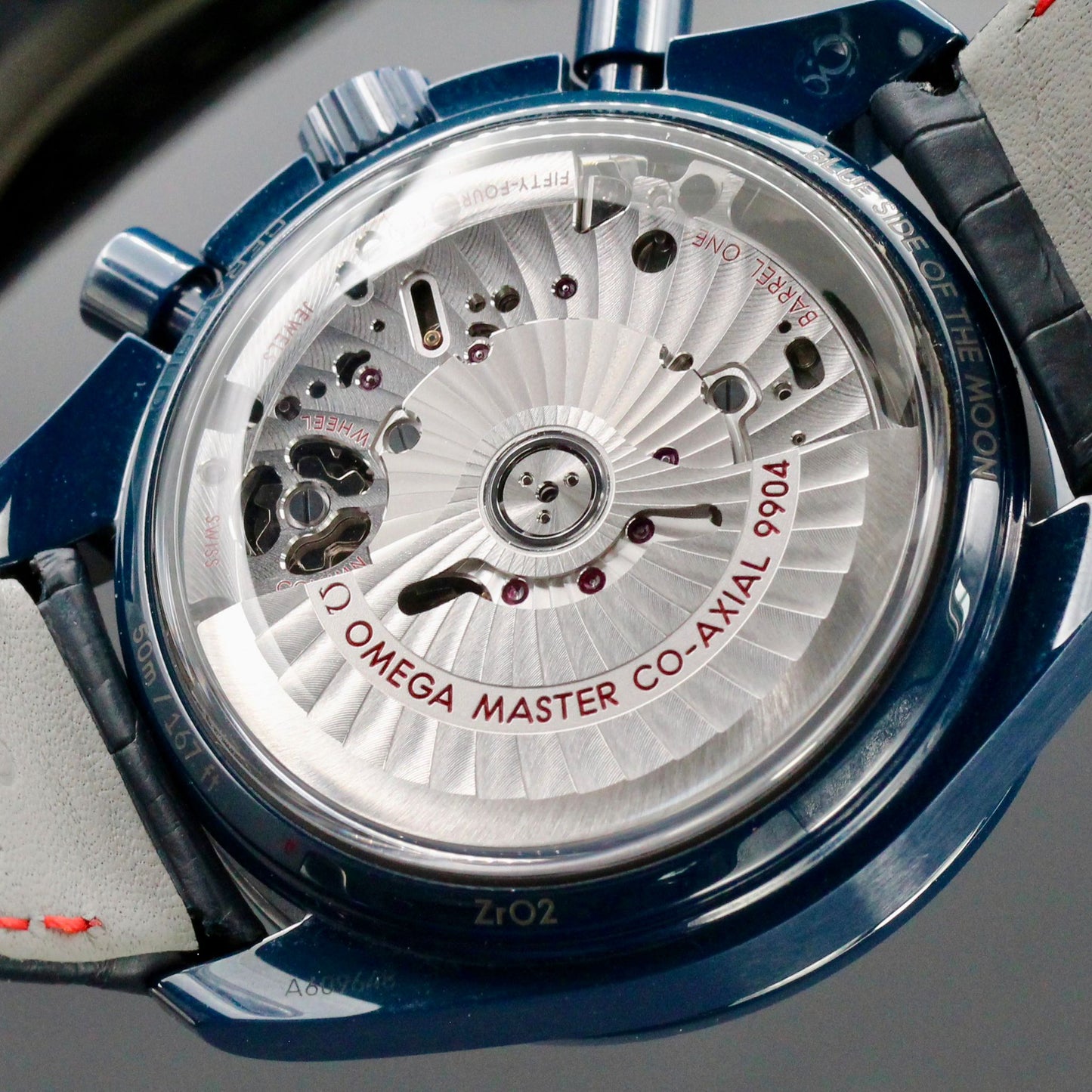 Omega Speedmaster Blue Side of the Moon 2025 Complete set - 304.93.44.52.03.002
