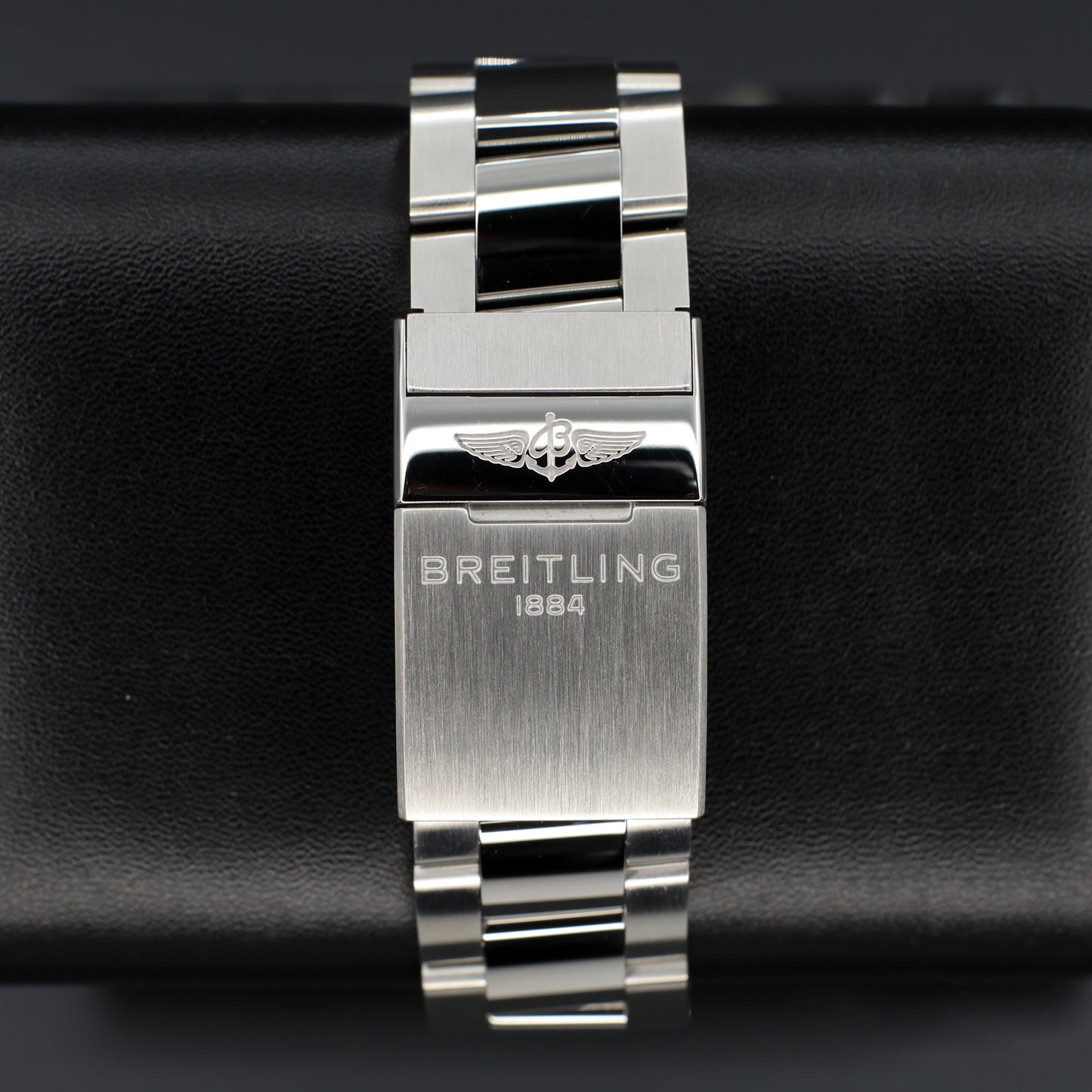 Breitling Avenger 43 Black Dial Complete - A17318