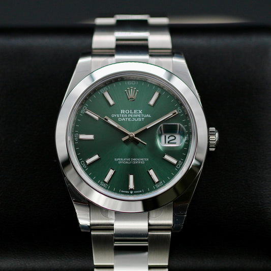 Rolex Datejust Green Dial Smooth Bezel Oyster - 126300