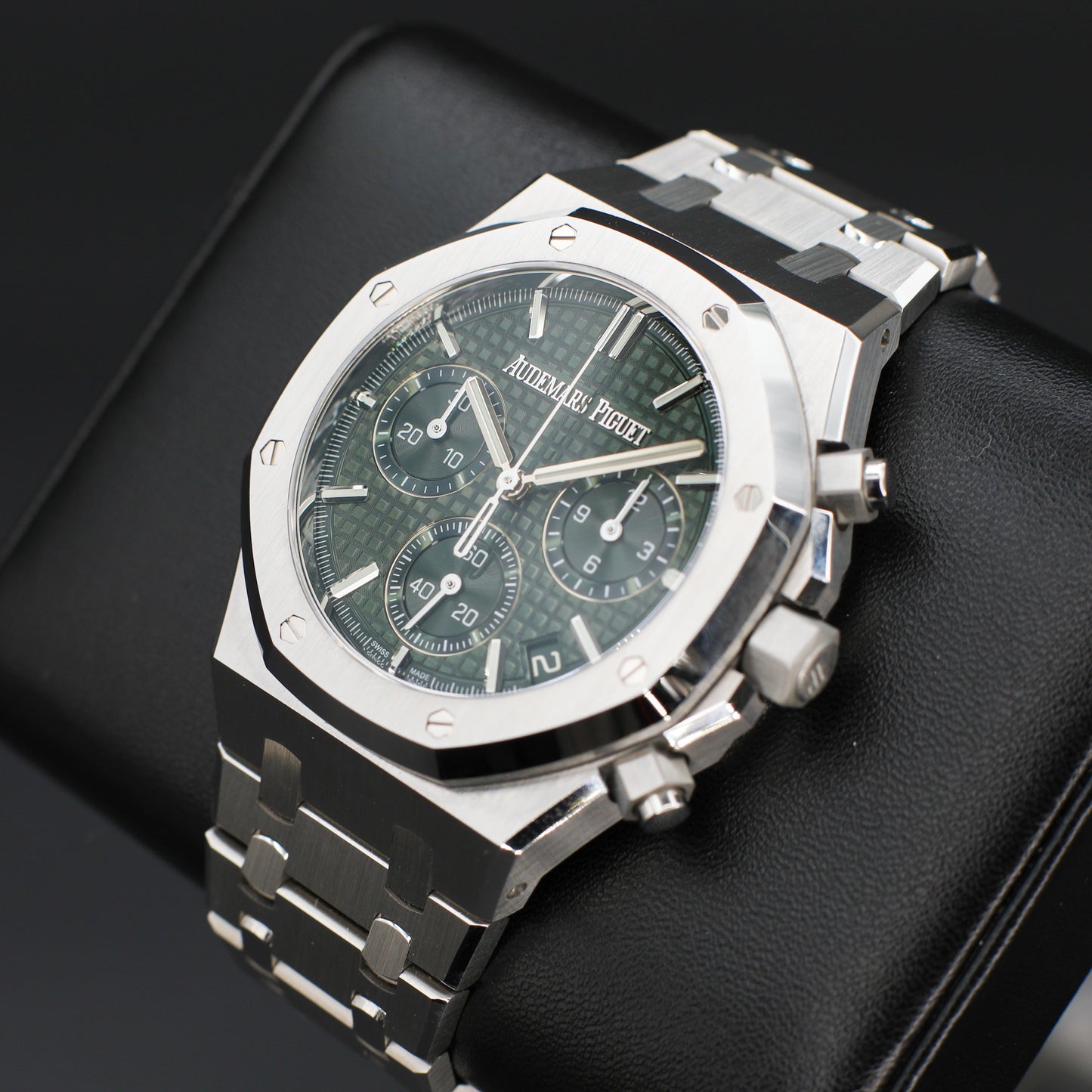 Audemars Piguet Royal Oak Chronograph 50th Anniversary Green Dial - 26240ST.OO.1320ST.04