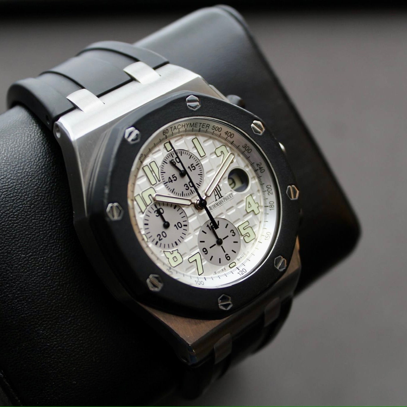 Audemars Piguet Royal Oak Offshore - 25940SK.OO.D002CA.02.A