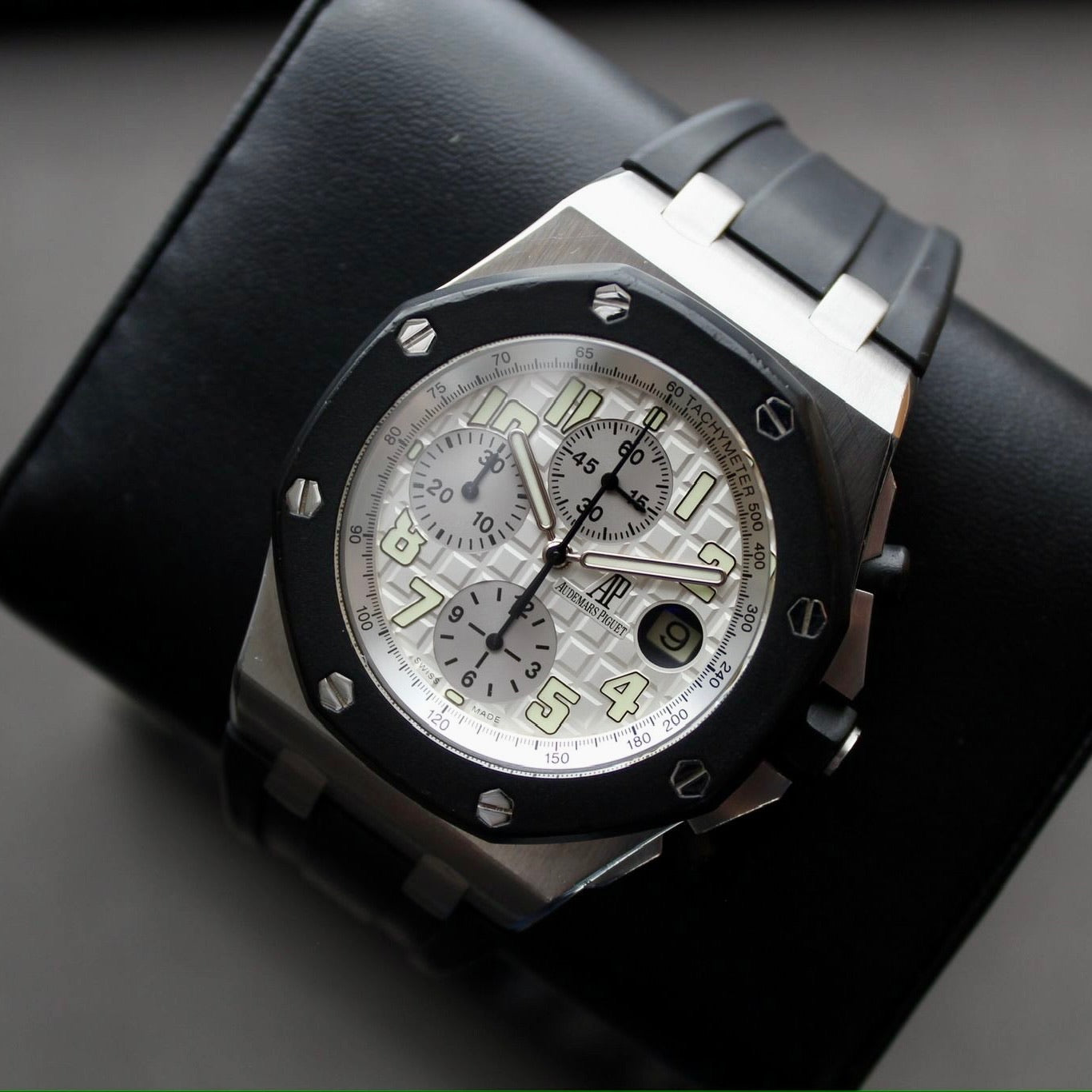 Audemars Piguet Royal Oak Offshore - 25940SK.OO.D002CA.02.A