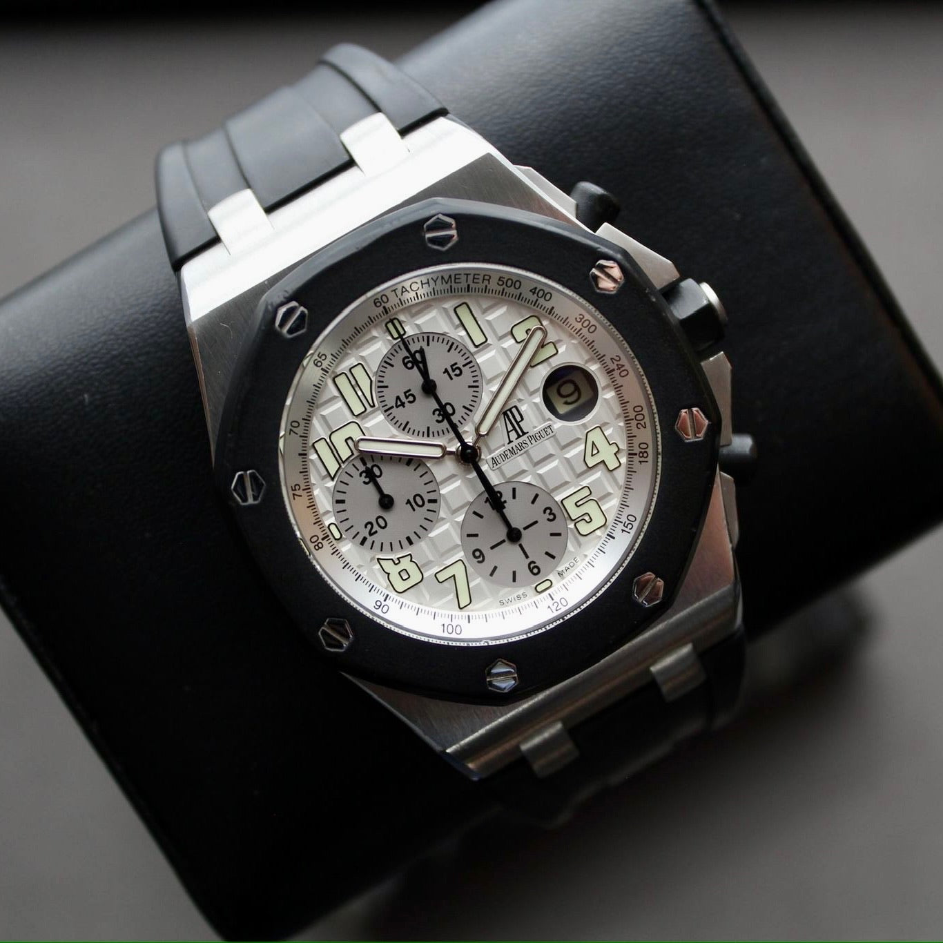 Audemars Piguet Royal Oak Offshore - 25940SK.OO.D002CA.02.A