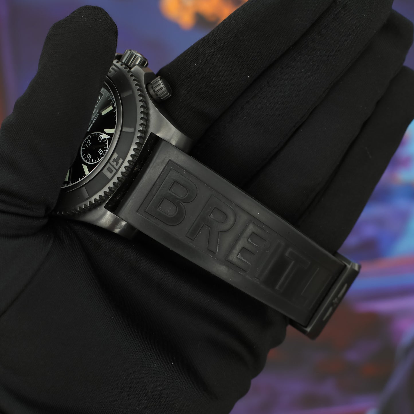 Breitling Superocean II Black PVD Special Edition Complete - M13341