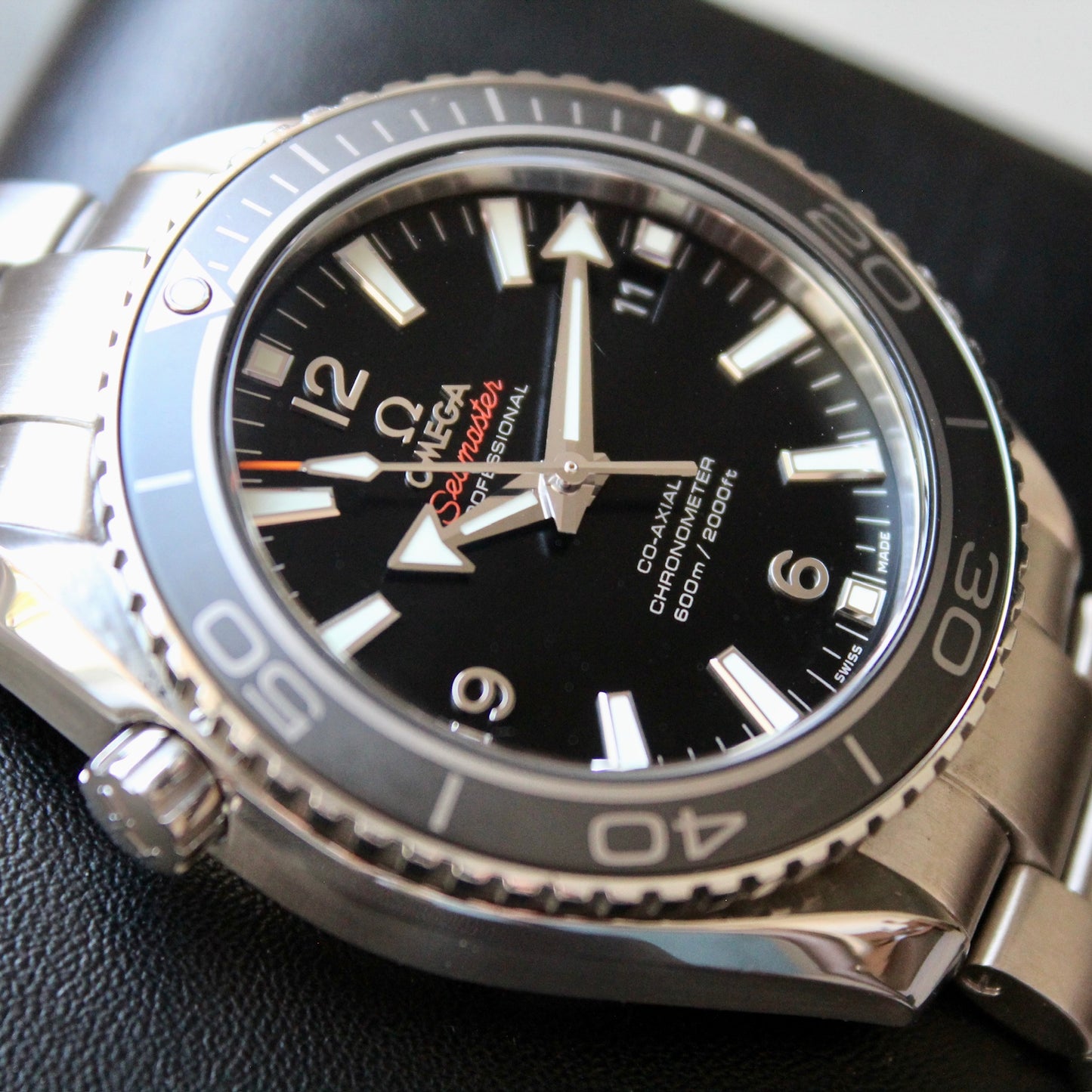 Omega Seamaster Planet Ocean 600m 232.30.42.21.01.001