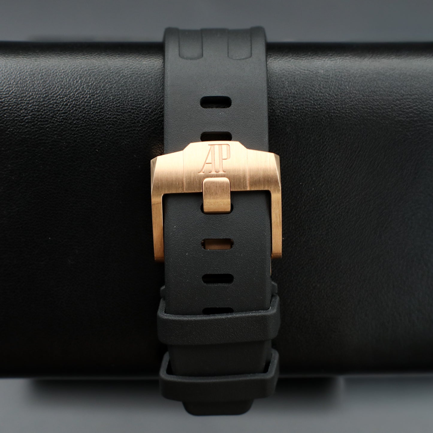 Audemars Piguet Royal Oak Offshore Rubber Clad Rose Gold 2025 Complete Set - 26238OK.OO.A002CA.01