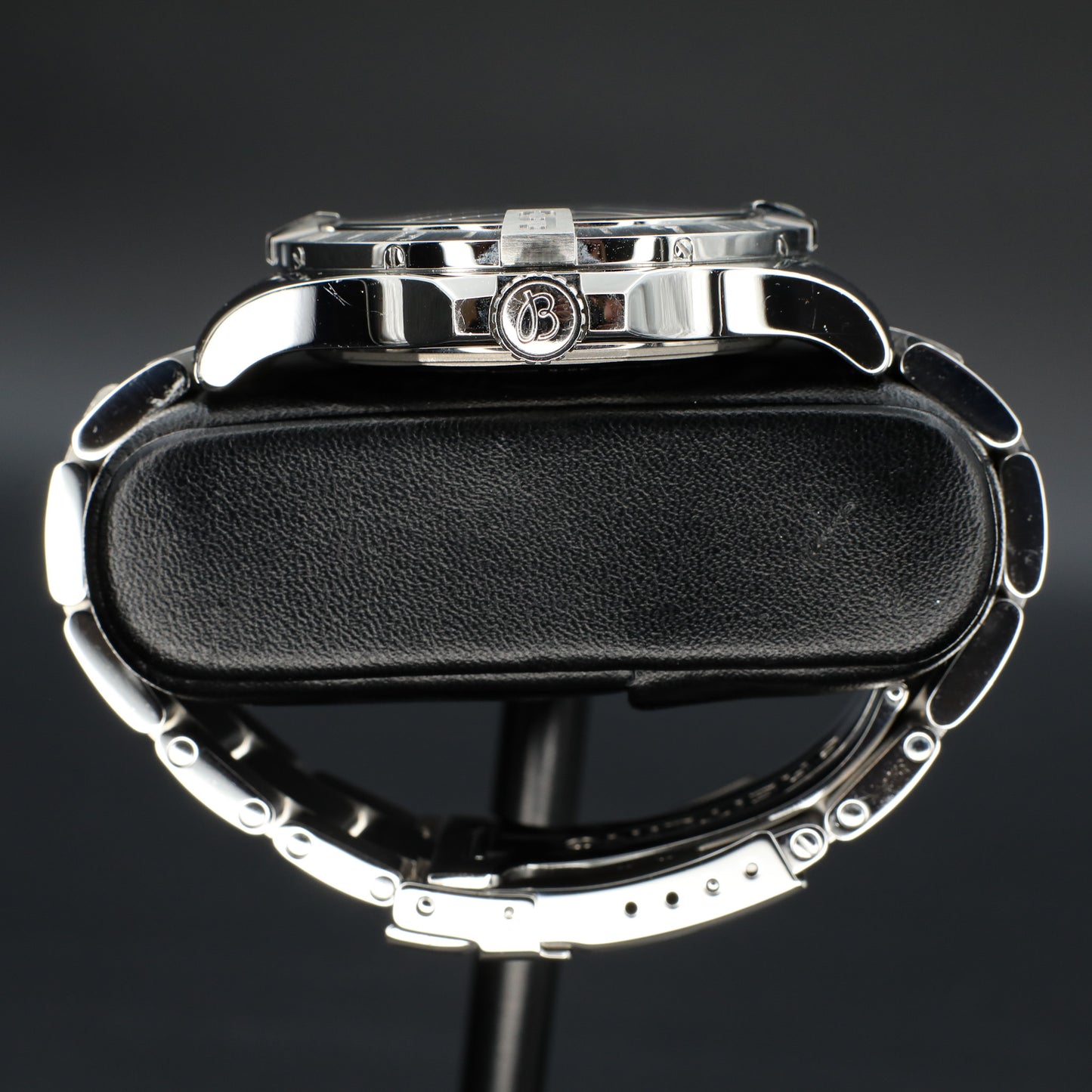 Breitling Avenger GMT Blue Dial - A32390