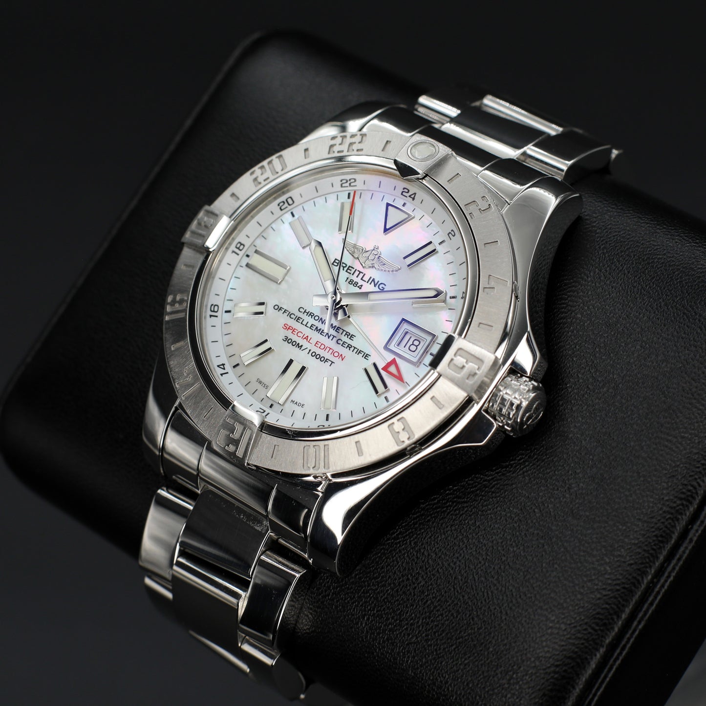 Breitling Avenger GMT Mother of Pearl - A32390