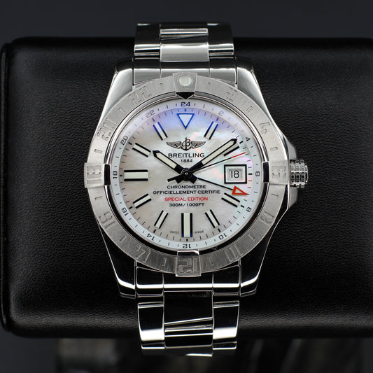 Breitling Avenger GMT Mother of Pearl - A32390