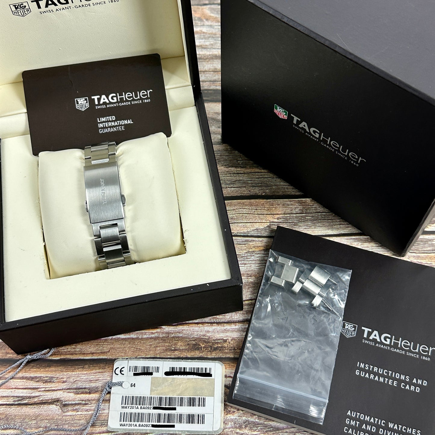 TAG Heuer Aquaracer Black Dial - WAY201A.BA0927