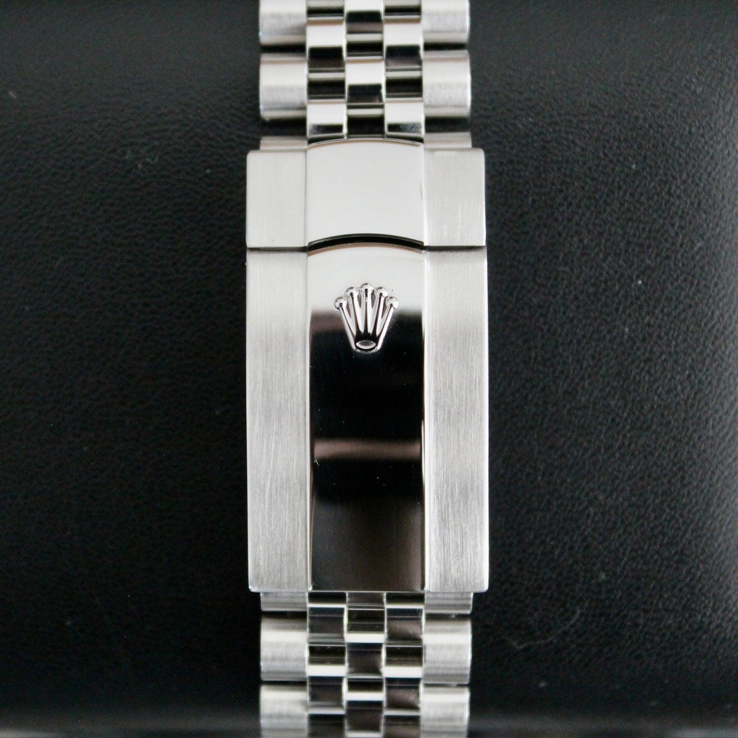 Rolex Skydweller Black Dial Jubilee - 326934