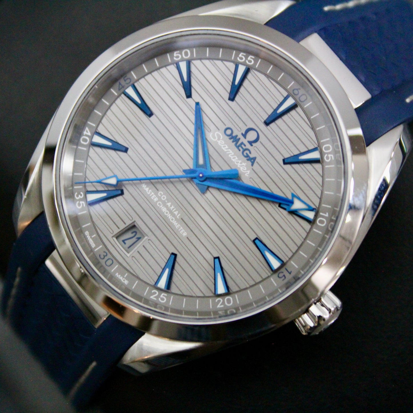 Omega Aqua Terra Grey - 220.12.41.21.06.001