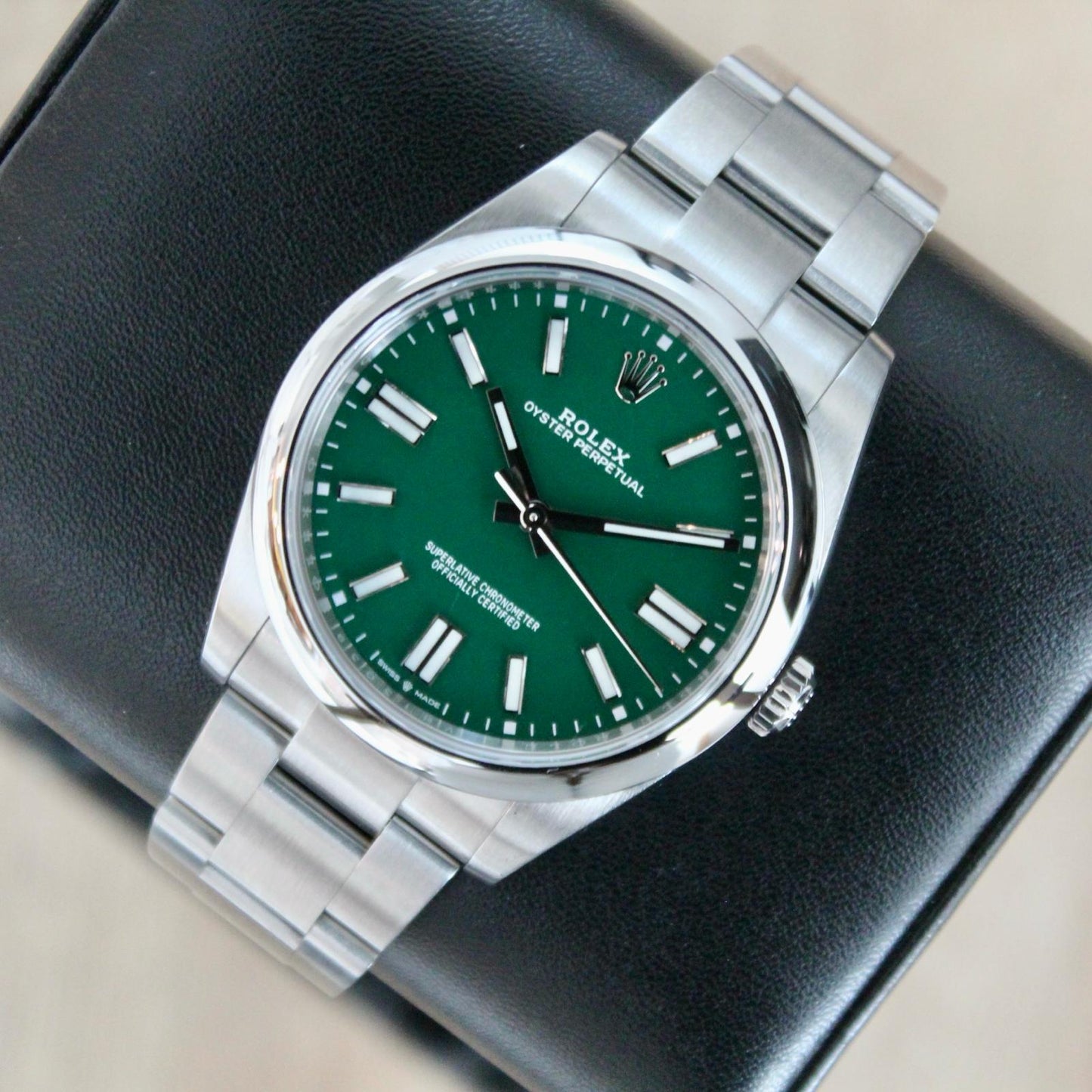 Rolex Oyster Perpetual Green - 124300