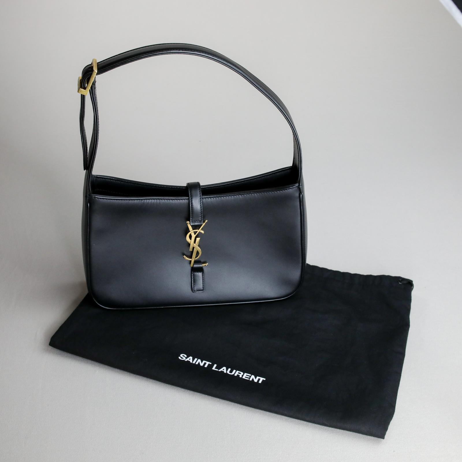 YSL Le 5 À 7 Shoulder Bag - Regular