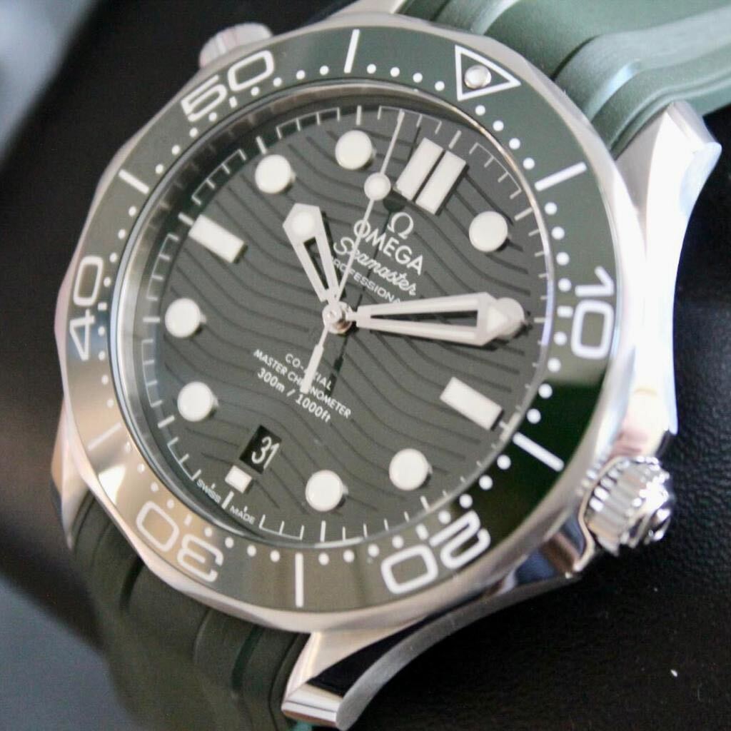 Omega Seamaster Professional Diver 300M - 210.32.42.20.10.001